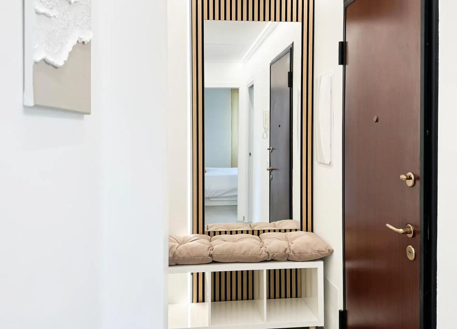 Hotel Casa Febo, In Centro Con Parcheggio Privato A 200 Mt Dal Mare Bordighera
