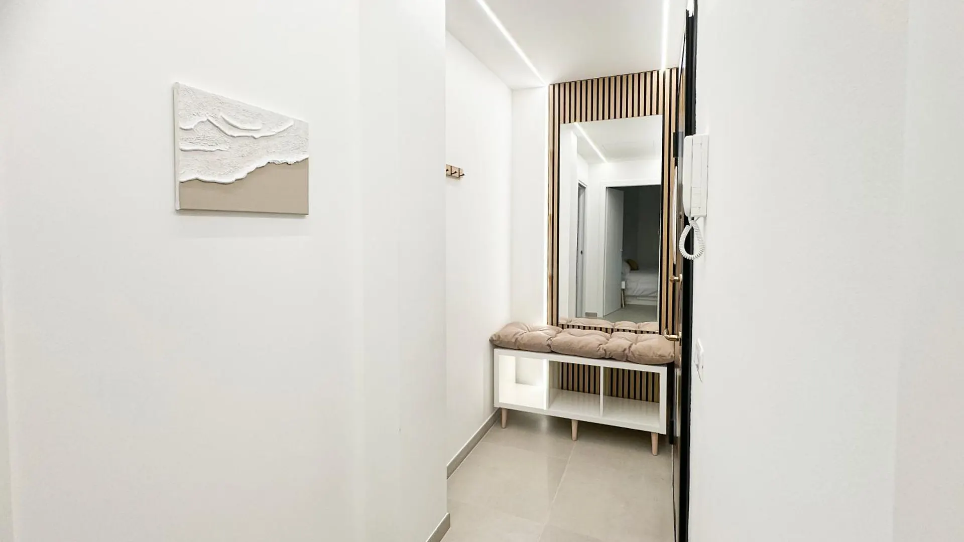 Gasthof Hotel Casa Febo, In Centro Con Parcheggio Privato A 200 Mt Dal Mare Bordighera